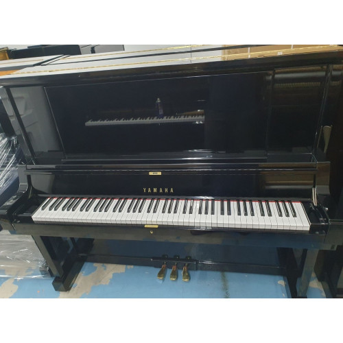 Yamaha YUA Upright Piano