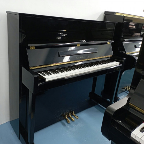Kawai CX21D Upright Piano 