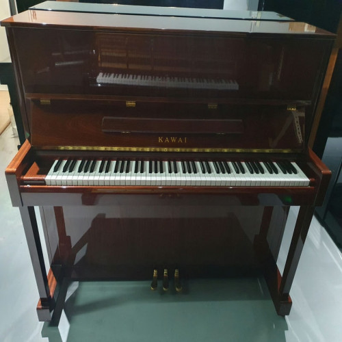 Kawai K121 Upright Piano