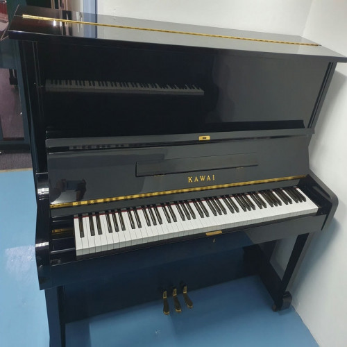 Kawai OP25 Upright Piano 