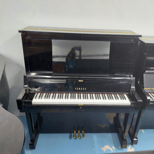 Yamaha W102B Japan Piano